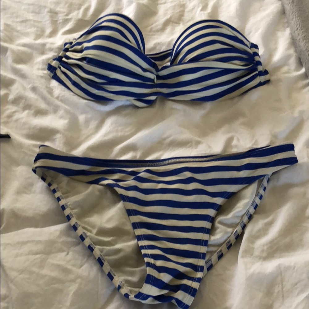 5 𝓯𝓸𝓻 $15 Body Glove